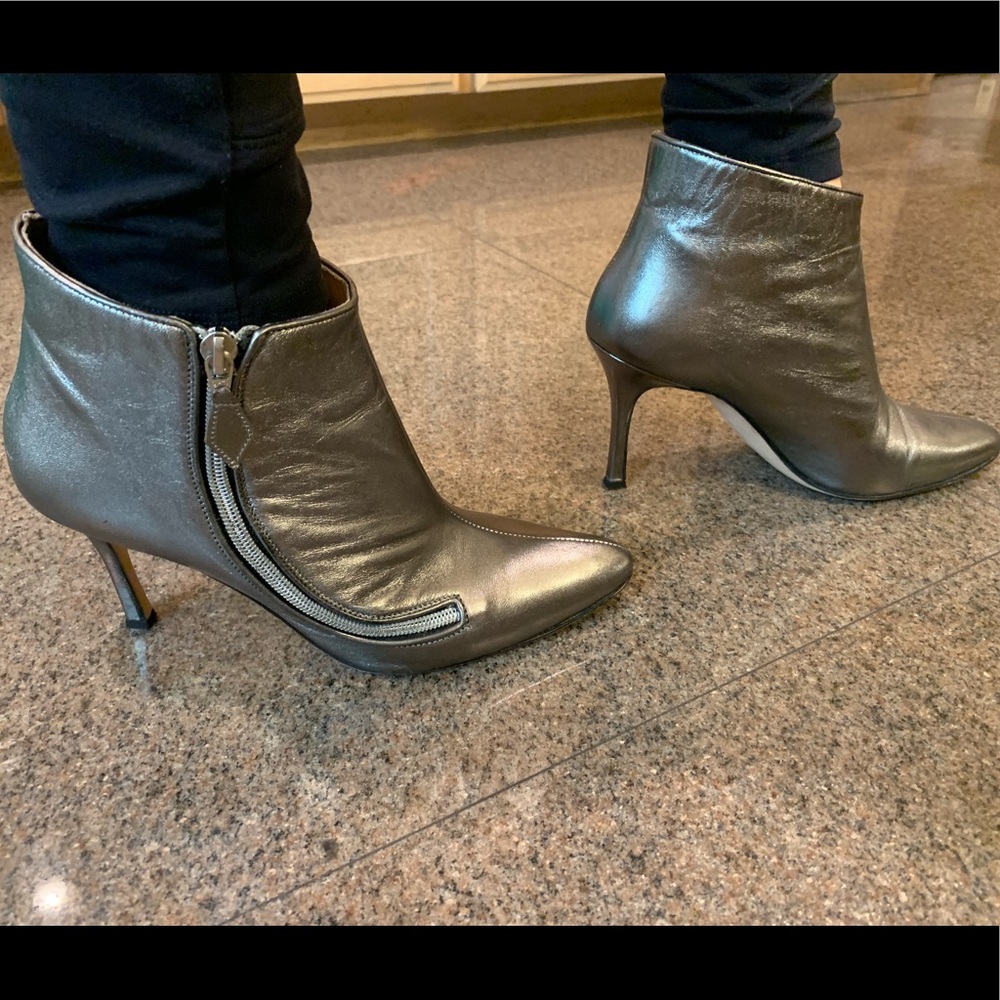 Manolo blahnik vintage silver leather booties